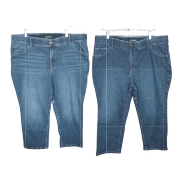Bundle Set of 2: Lee Women 18W Medium Denim Stretch Regular Fit Jean Capris - Picture 1 of 8